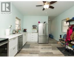 51 HURON ROAD - 8