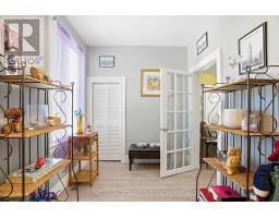 221 MAIN STREET S - 19