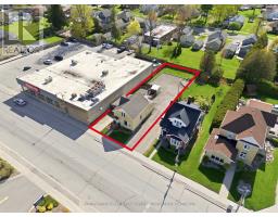 221 MAIN STREET S - 3