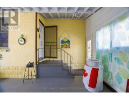 221 MAIN STREET S - 35