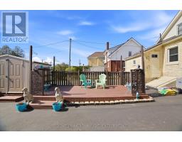 221 MAIN STREET S - 41