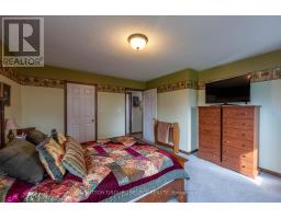 77242 LONDON ROAD - 13