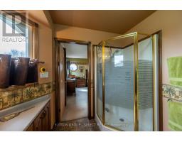 77242 LONDON ROAD - 15