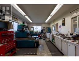 77242 LONDON ROAD - 29