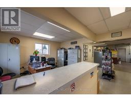 77242 LONDON ROAD - 31