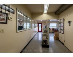 77242 LONDON ROAD - 32