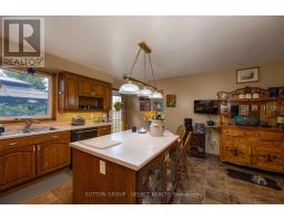 77242 LONDON ROAD - 9