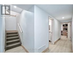 313 JOHN STREET S - 17