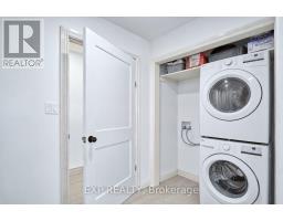 313 JOHN STREET S - 33