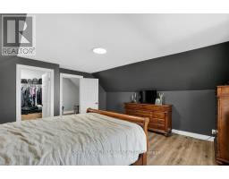 73.5 HUGHES STREET - 26