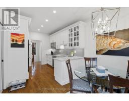 15 - 1040 RIVERSIDE DRIVE - 11