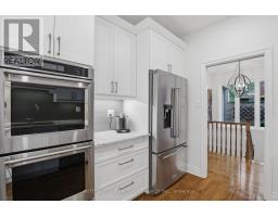 15 - 1040 RIVERSIDE DRIVE - 12