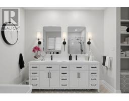 15 - 1040 RIVERSIDE DRIVE - 19