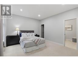 15 - 1040 RIVERSIDE DRIVE - 21