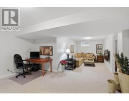 15 - 1040 RIVERSIDE DRIVE - 35
