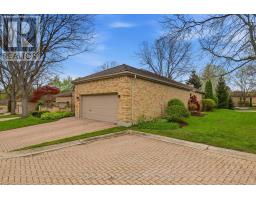 15 - 1040 RIVERSIDE DRIVE - 4