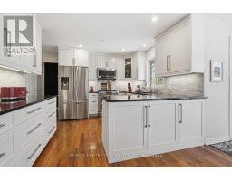6 TRILLIUM COURT - 12