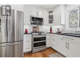 6 TRILLIUM COURT - 15