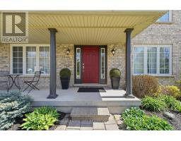 6 TRILLIUM COURT - 2