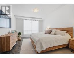 204 - 240 VILLAGEWALK BOULEVARD - 17