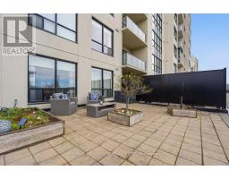 204 - 240 VILLAGEWALK BOULEVARD - 28