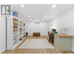 1080 VISCOUNT ROAD - 39