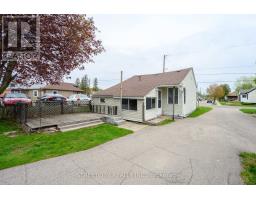 384 BROCK STREET N - 14
