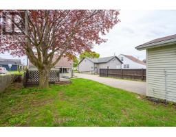 384 BROCK STREET N - 17