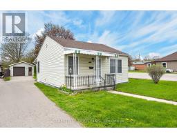 384 BROCK STREET N - 19