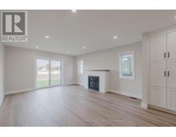 107 VICTORIA STREET E - 16