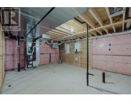 107 VICTORIA STREET E - 32