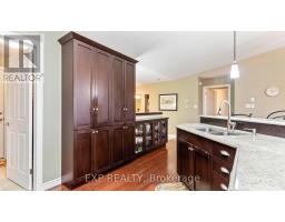 14 - 2100 DENVIEW AVENUE - 18