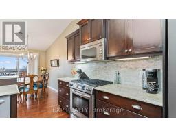14 - 2100 DENVIEW AVENUE - 19
