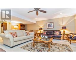 14 - 2100 DENVIEW AVENUE - 31
