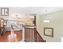 14 - 2100 DENVIEW AVENUE - 6
