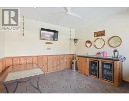 50 REGINA STREET - 44