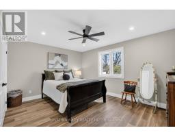 293 MAIN STREET - 18