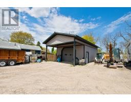 293 MAIN STREET - 32