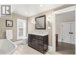 991 COLBORNE STREET - 28