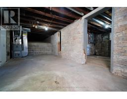 571 DUFFERIN AVENUE - 17