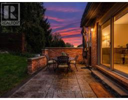 43 COMPTON CRESCENT - 46