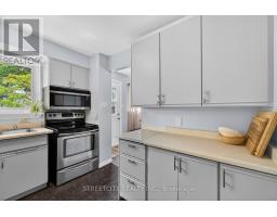 30 - 825 DUNDALK DRIVE - 18