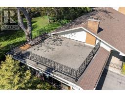 25 REGENCY ROAD - 28