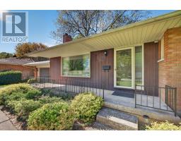 25 REGENCY ROAD - 3