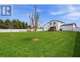 32 HELEN COURT - 47