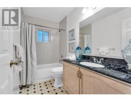 293 BLUE FOREST DRIVE - 17