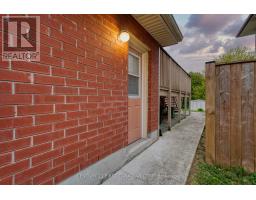 293 BLUE FOREST DRIVE - 31