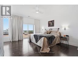 1403 - 240 VILLAGEWALK BOULEVARD - 16