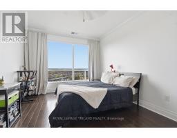 1403 - 240 VILLAGEWALK BOULEVARD - 26