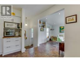 1008 WATERLOO STREET - 16